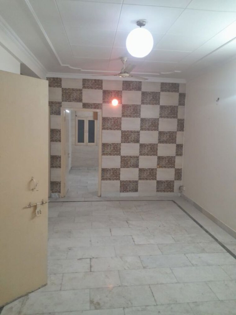 Room, apex-india-moon-city 2.5 Bedroom 1000 Sq.Ft. Builder Floor In Ahinsa Khand 2 Ghaziabad 9860185