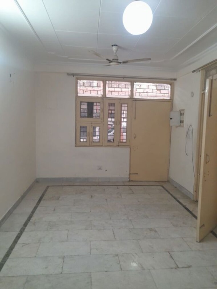 Room, apex-india-moon-city 2.5 Bedroom 1000 Sq.Ft. Builder Floor In Ahinsa Khand 2 Ghaziabad 9860185