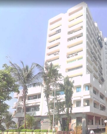  Office Space For Rent in Marine Drive