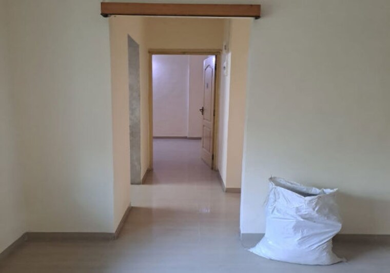 Room, kavesar 1 Bedroom 445 Sq.Ft. Builder Floor In Kavesar Thane 9860031