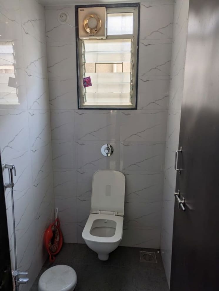 Bathroom, shree-apartments-bavdhan 2 Bedroom 900 Sq.Ft. Apartment In Bavdhan Pune 9860194