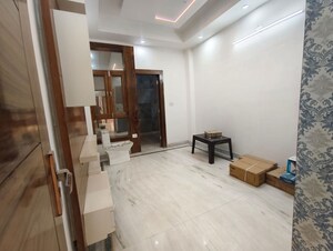 Bedroom in 3 BHK Apartment at Niti Khand I – for Rent