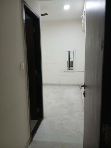 Building Lobby in 3 BHK Apartment at Larkins Pride Palms, Kolshet Road – for Sale