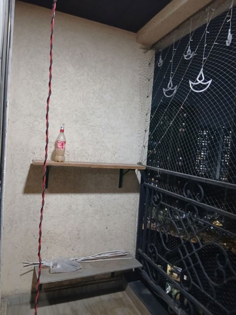 undefined, larkins-pride-palms 3 Bedroom 950 Sq.Ft. Apartment In Kolshet Road Thane 9860205