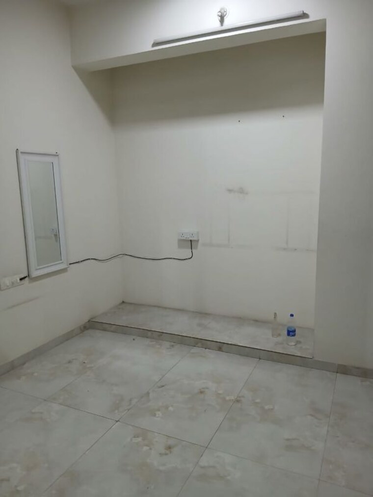 Room, larkins-pride-palms 3 Bedroom 950 Sq.Ft. Apartment In Kolshet Road Thane 9860205