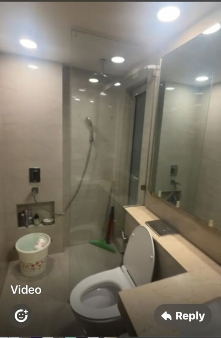 Attached Bathroom, hiranandani-castle-rock 2 Bedroom 777 Sq.Ft. Apartment In Powai Mumbai 9860312