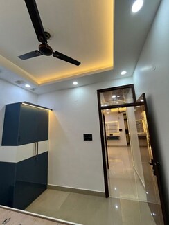 3 BHK Apartment For Rent in Niti Khand I