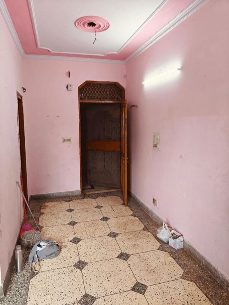 undefined, a block shalimar garden 2 Bedroom 695 Sq.Ft. Builder Floor In A Block Shalimar Garden Ghaziabad 9860285