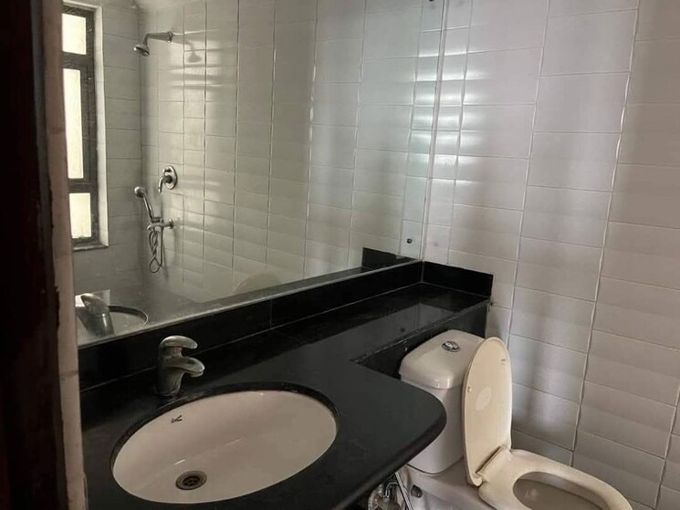 Bathroom, unitech-fresco 3 Bedroom 1844 Sq.Ft. Apartment In Sector 50 Gurgaon 9860358