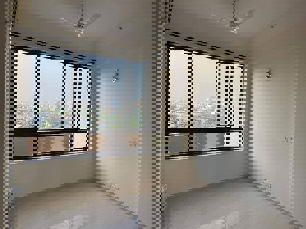 3 BHK + Servant Room 1875 Sq.Ft. Apartment in Unitech Fresco