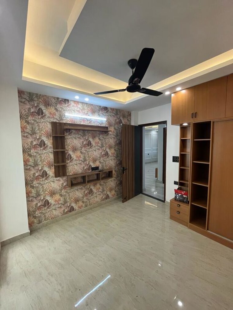 Room, gms road 3 Bedroom 1750 Sq.Ft. Penthouse In Gms Road Dehradun 9860369