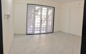 Room in 1 BHK Apartment at Ratan Prestige, Kharadi – for Rent
