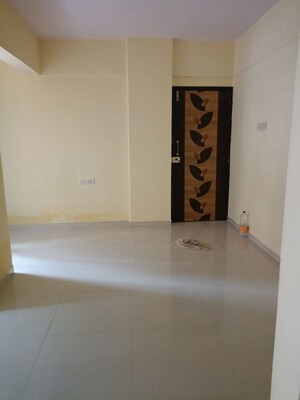 Room in 1.5 BHK Independent House at Lal Kuan – for Sale