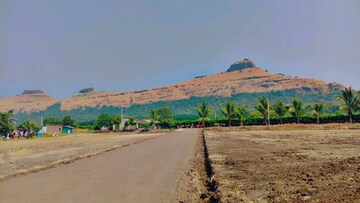  Plot For Sale in Peth Road