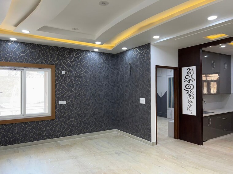 Bedroom, deep vihar 4 Bedroom 180 Sq.Yd. Builder Floor In Deep Vihar Delhi 9860665