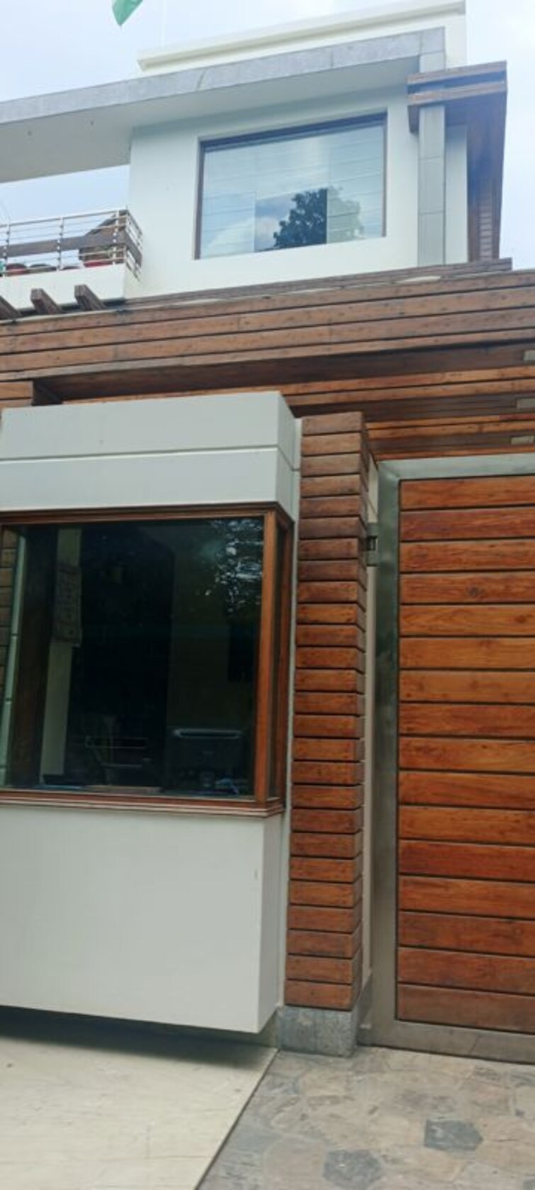 Cover Image, sector 11 4 Bedroom 112 Sq.Mt. Builder Floor In Sector 11 Noida 9860706