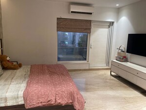 Bedroom in 3 BHK Builder Floor at Sushant Lok 3, Sector 57 – for Sale