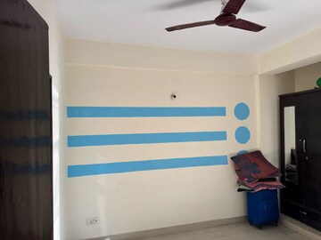 Furnished Amenities in 3 BHK Apartment at Supertech Livingston, Sain Vihar – for Rent