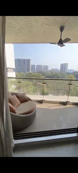 Swimming Pool in 2 BHK Apartment at Rustomjee Elita, Andheri West – for Rent