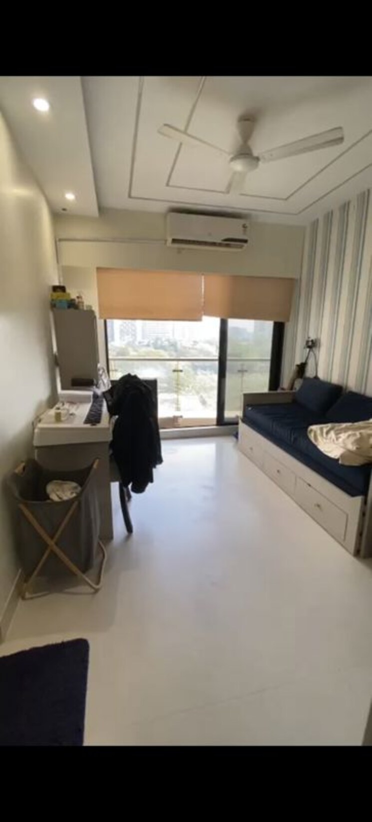 Team Area, rustomjee-elita 2 Bedroom 1300 Sq.Ft. Apartment In Andheri West Mumbai 9860744