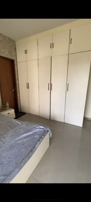 Bedroom in 2 BHK Apartment at Rustomjee Elita, Andheri West – for Rent