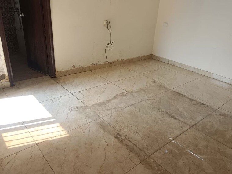 Room, assotech-the-nest 2 Bedroom 1050 Sq.Ft. Apartment In Sain Vihar Ghaziabad 9860831