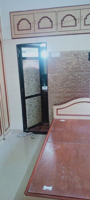 Bathroom in 1 BHK Apartment at Bindra Complex, Andheri East – for Rent