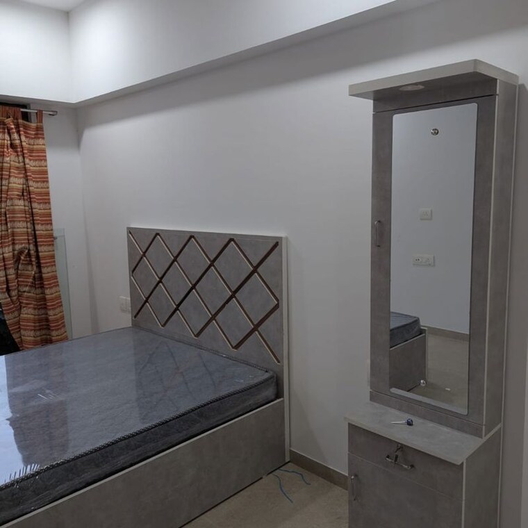 Room, powai 2 Bedroom 684 Sq.Ft. Apartment In Powai Mumbai 9860947