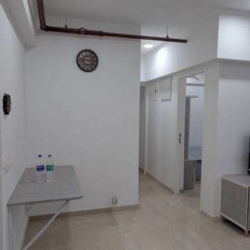 Room in 2 BHK Apartment at Powai – for Rent