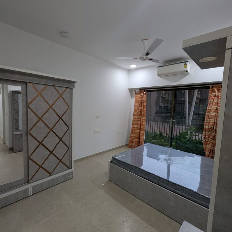 Living Room, powai 2 Bedroom 684 Sq.Ft. Apartment In Powai Mumbai 9860947