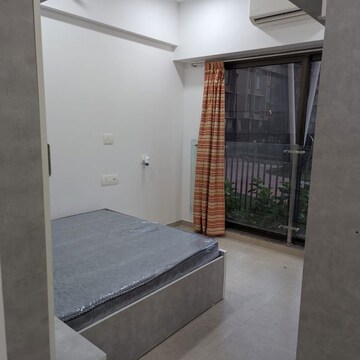 Room in 2 BHK Apartment at Powai – for Rent