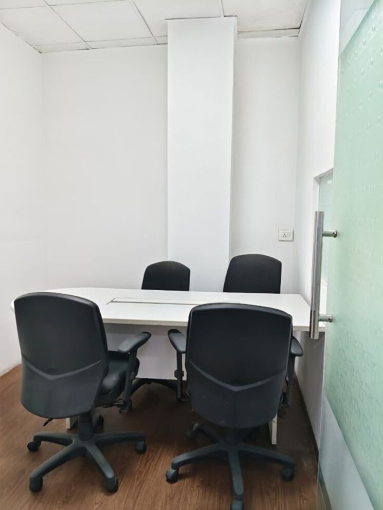 Team Area, sector 63 Commercial Office Space 1200 Sq.Ft. In Sector 63 Noida 9860958