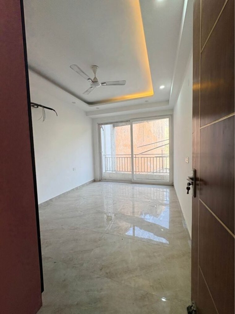 Room, saket 2 Bedroom 900 Sq.Ft. Builder Floor In Saket Delhi 9861021