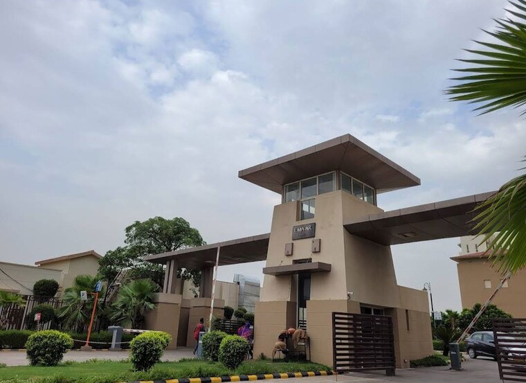 Exterior View, emaar-palm-select 3 Bedroom 1650 Sq.Ft. Apartment In Sector 77 Gurgaon 9861022