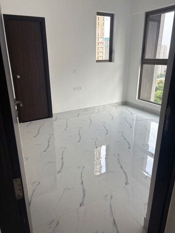 1 BHK Apartment For Sale in Raymond Ten X Habitat, Pokhran Road No Two