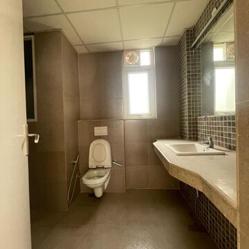 Bathroom in 3 BHK Apartment at Conscient Heritage Max, Sector 102 – for Rent