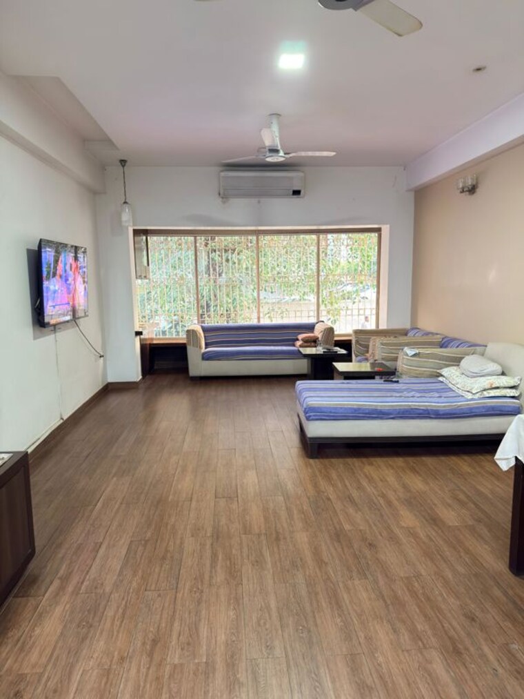 Bedroom, sector 4 5 Bedroom 2189 Sq.Ft. Builder Floor In Sector 4 Panchkula 9860798
