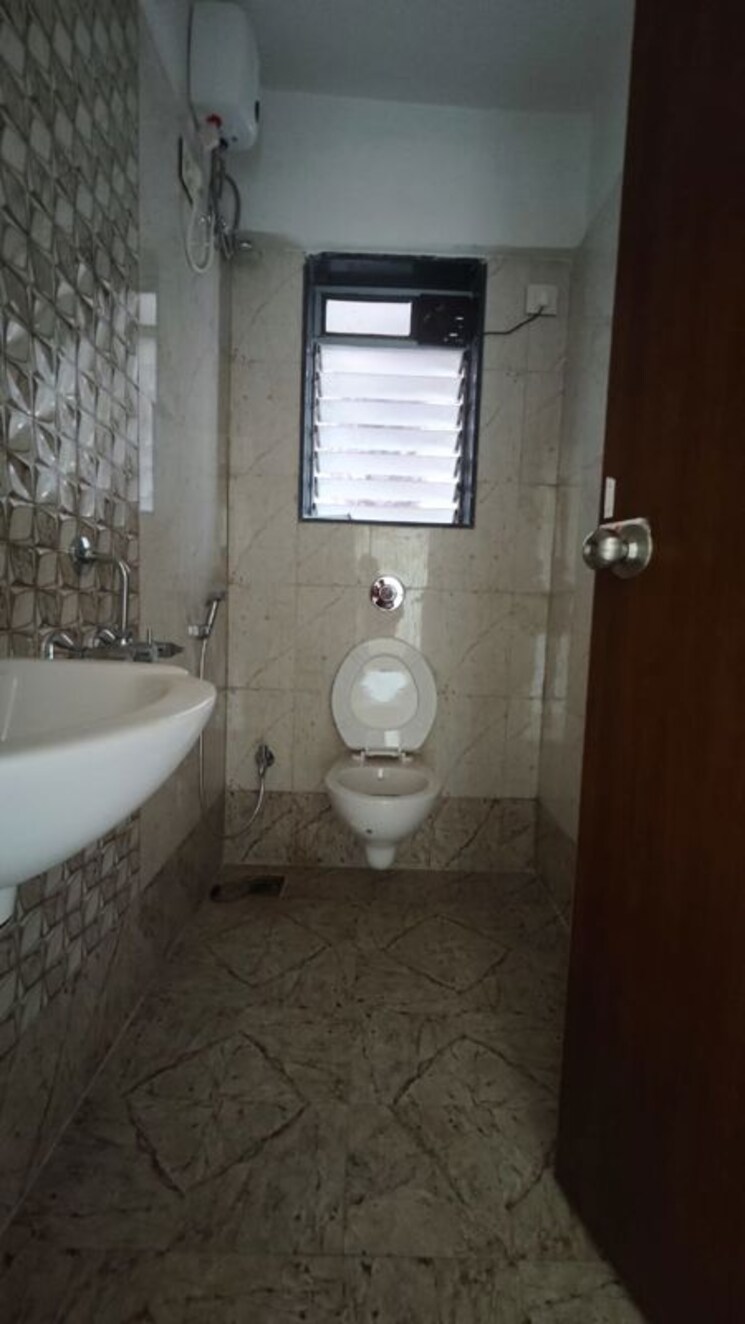 Bathroom, the-central 3 Bedroom 1350 Sq.Ft. Apartment In Chembur Mumbai 9859726