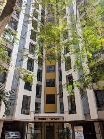 3 BHK Apartment For Rent in Riddhi Tower, Malad East