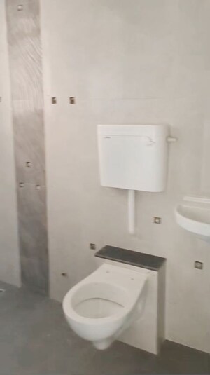 Bathroom in 2 BHK Apartment at Jeevdani Oakwood, Nalasopara West – for Sale