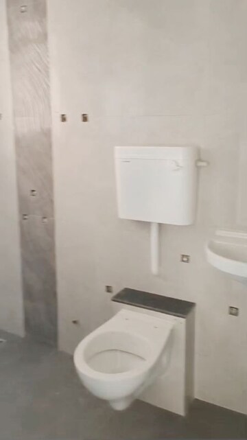 Bathroom in 2 BHK Apartment at Jeevdani Oakwood, Nalasopara West – for Sale