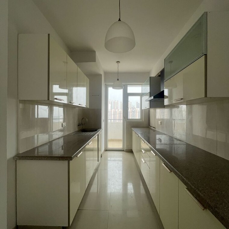 Kitchen, emaar-imperial-gardens 3 Bedroom 2025 Sq.Ft. Apartment In Sector 102 Gurgaon 9861150