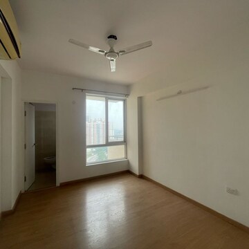 Room in 3 BHK Apartment at Emaar Imperial Gardens, Sector 102 – for Rent