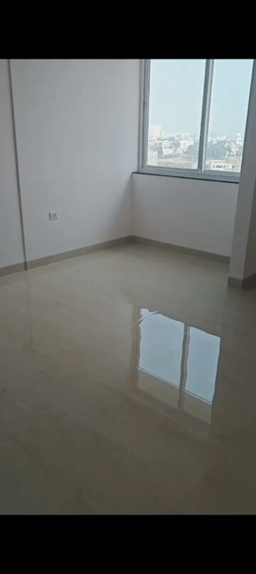 Room in 3 BHK Apartment at Chandra Panorama, Sushant Golf City – for Sale