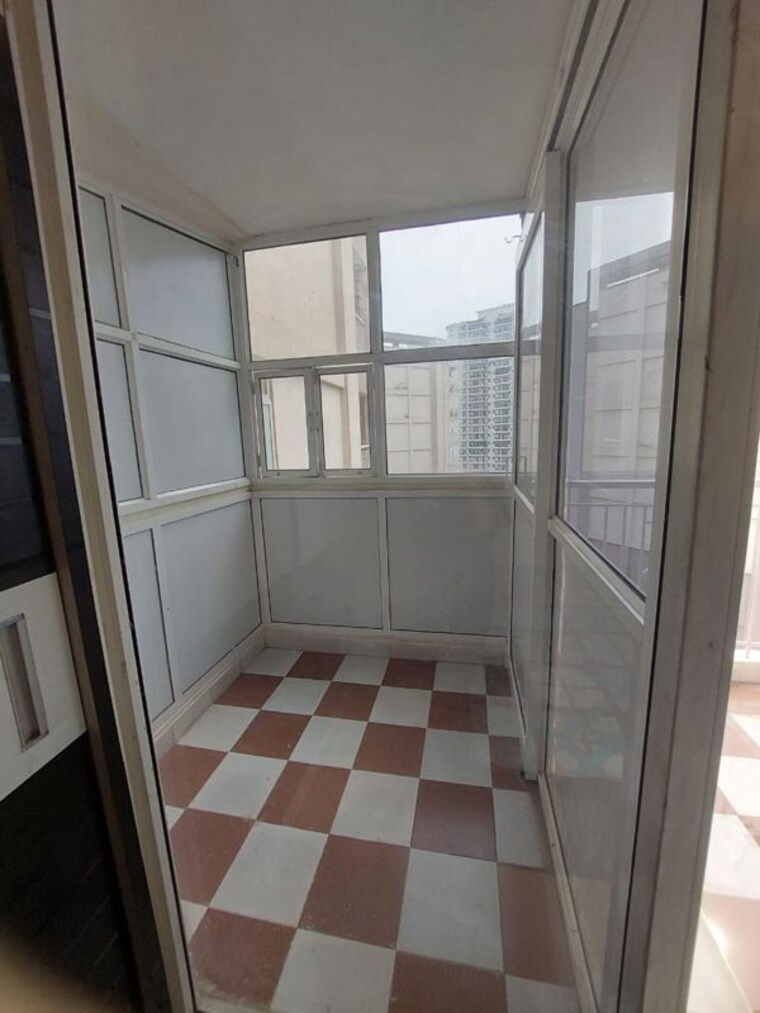 Kitchen, shree-vardhman-green-court 1 Bedroom 432 Sq.Ft. Apartment In Sector 90 Gurgaon 9861196