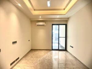 Building Lobby in 3 BHK Builder Floor at Gulmohar Park – for Rent