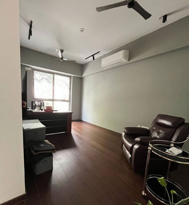 Master Bedroom, tata-primanti-phase-2 3 Bedroom 2550 Sq.Ft. Apartment In Sector 72 Gurgaon 9861222