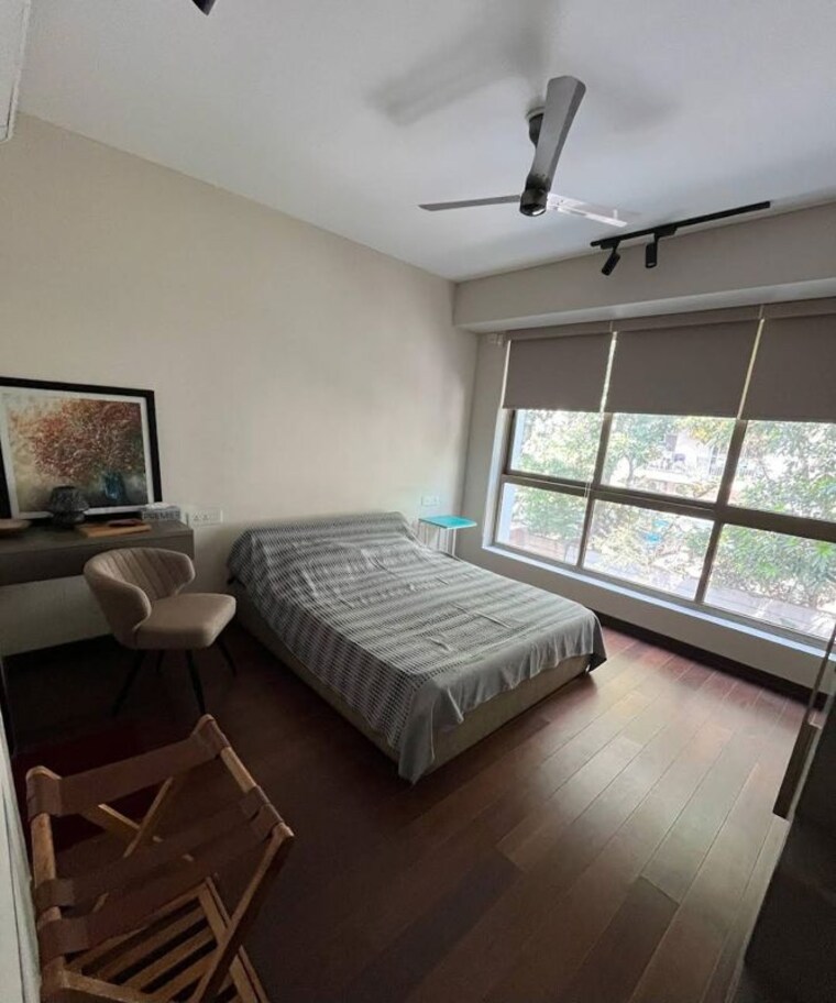 Master Bedroom, tata-primanti-phase-2 3 Bedroom 2550 Sq.Ft. Apartment In Sector 72 Gurgaon 9861222