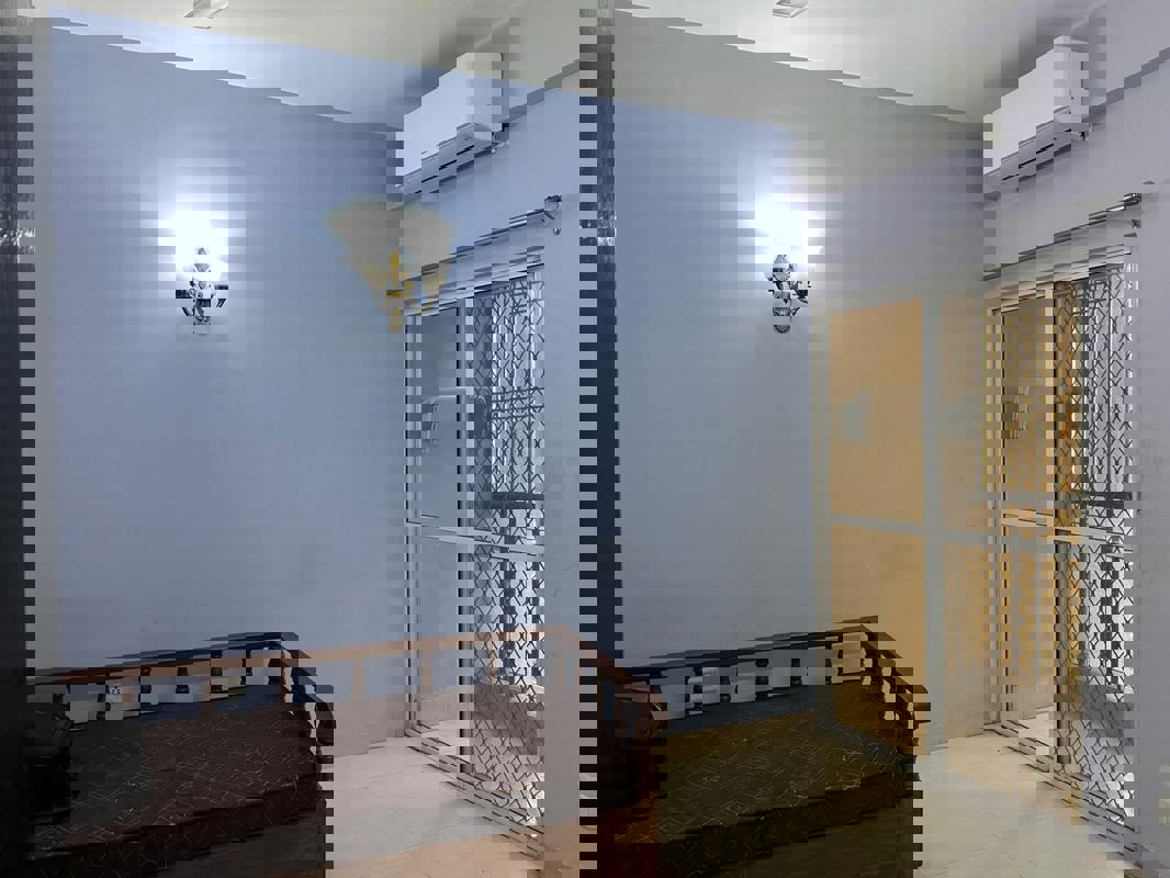 3 BHK + Pooja Room Apartment For Rent in RWA Apartments Sector 51