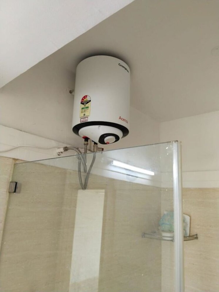 Bathroom, dlf-new-town-heights-i 3.5 Bedroom 1931 Sq.Ft. Apartment In Sector 90 Gurgaon 9861271